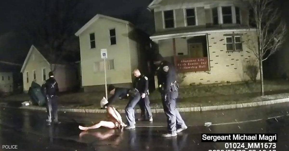 قتلوه بـ”كيس” على وجهه.. فيديو فاضح لعنف الشرطة الأميركية