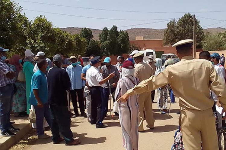 مرضى القصور الكلوي ينظمون احتجاجا وسط خنيفرة