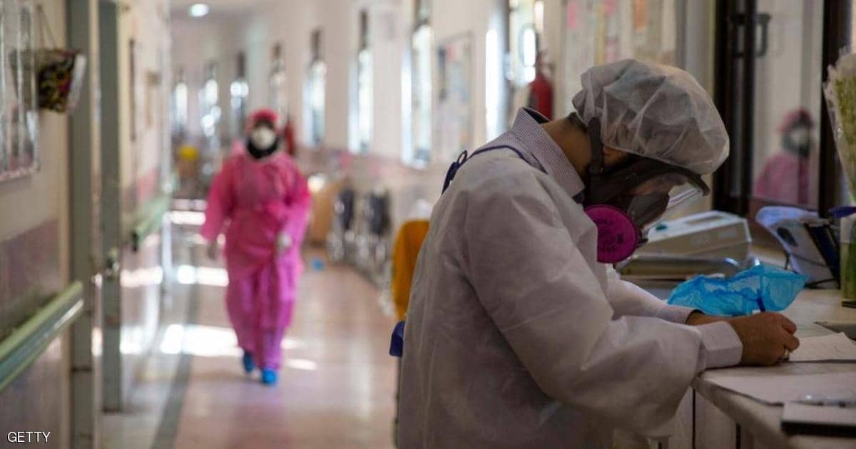 وفيات وباء كورونا في إيران تتخطى حاجز 22 ألفا