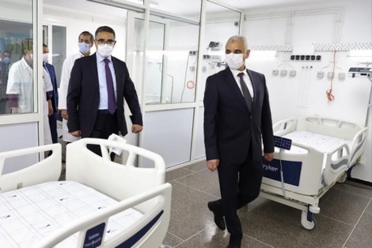 آيت الطالب: قطاع الصحة يحتاج إلى 97 ألف إطار