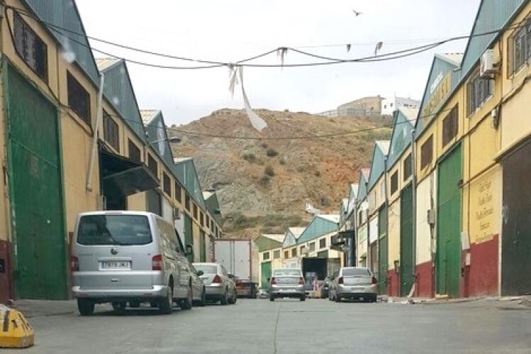 ارتفاع إصابات كورونا يفرض تشديد التدابير بسبتة