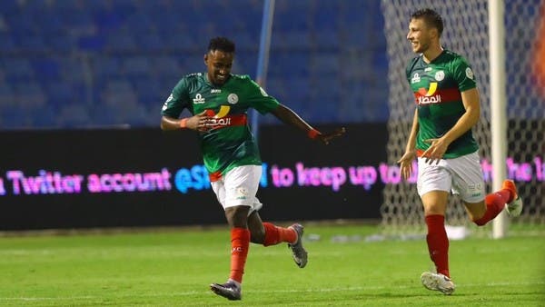 الاتفاق ينتصر على العين ويشارك الأهلي الصدارة