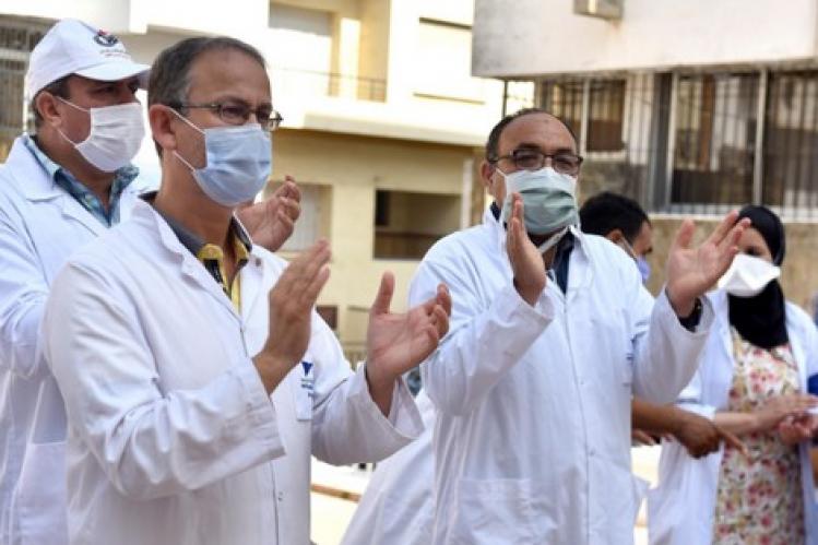 حاملو شواهد يطالبون آيت الطالب بمرسوم الترقية