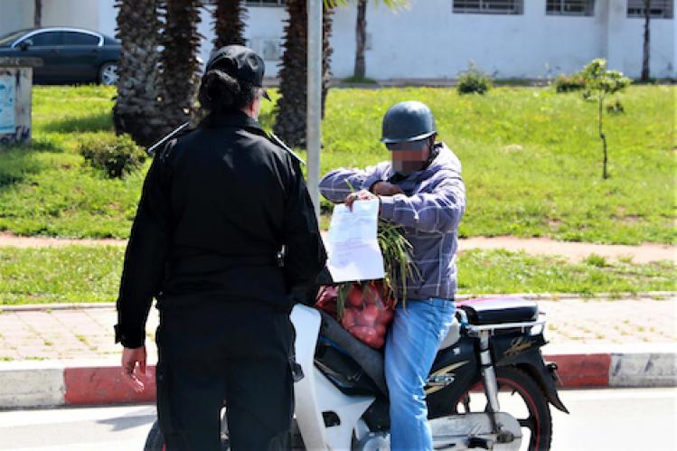 حملات أمنية مكثفة تواجه خروقات الدراجات النارية‬