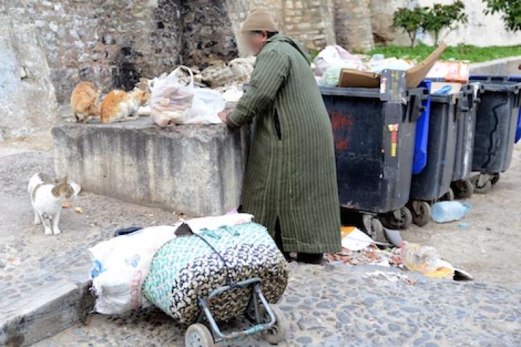 رابطة تطالب بتعويضات عن الفقر للأسر المعوزة