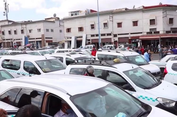 سيارات الأجرة تطالب بتوحيد قرارات ولاية البيضاء