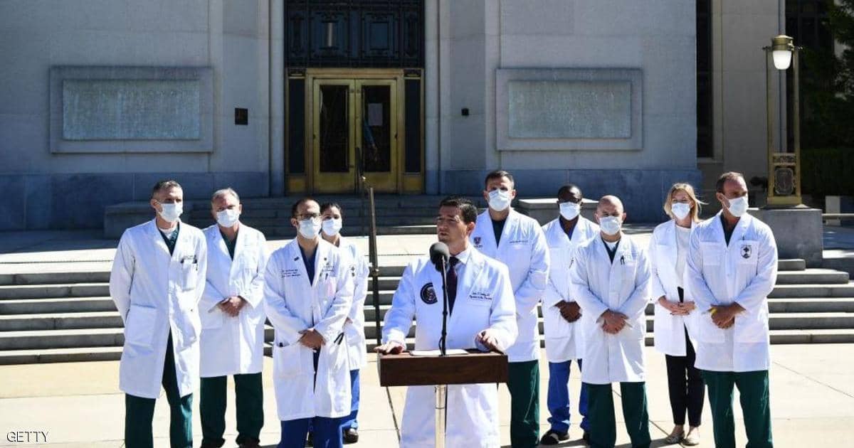 طبيب ترامب يكشف مدة علاج الرئيس.. وحالة التنفس