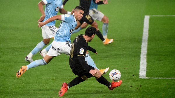 كومان يشيد بميسي وكوتينيو قبل لقاء إشبيلية