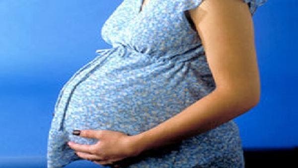 مفاجأة للسيدات حول الحمل في سن متقدمة!