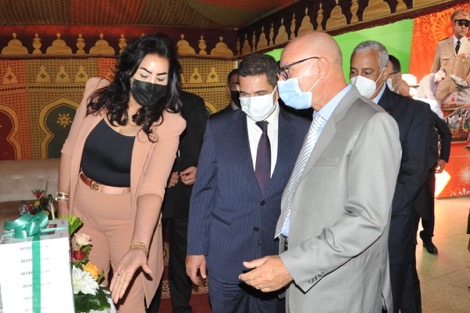 أمزازي يسهر على تطوير العرض التربوي بمكناس‎