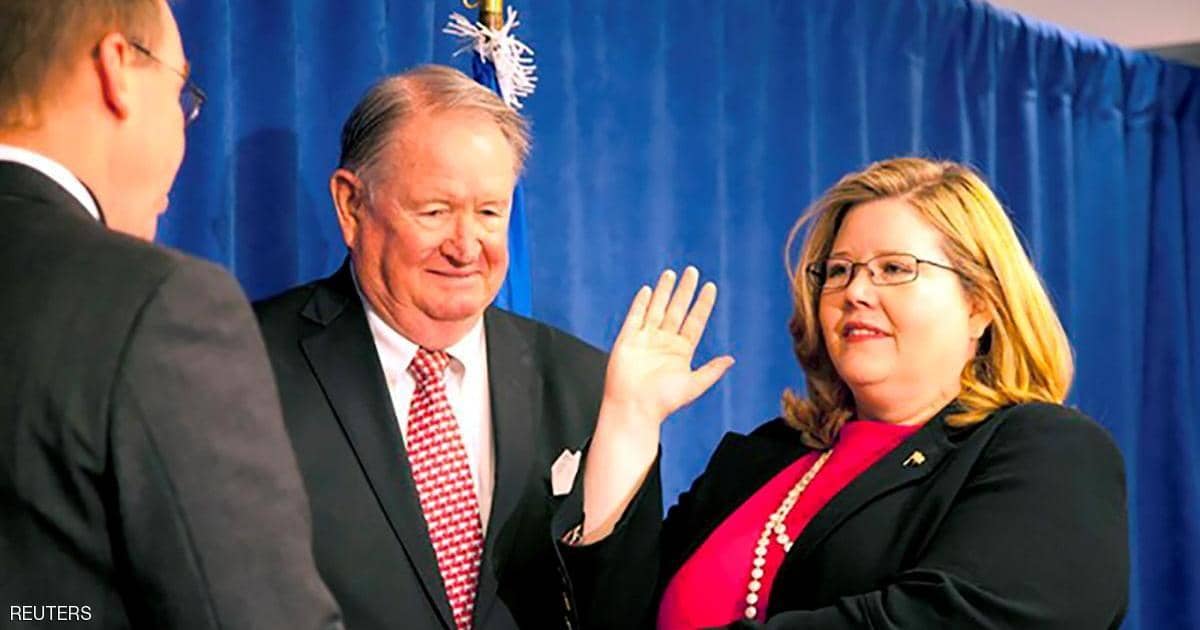 إميلي ميرفي.. السيدة التي تغلق باب البيت الأبيض في وجه بايدن