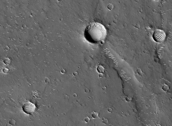 الصين تختار موقع الهبوط لمركبة المريخ الجوالة تيانوين 1