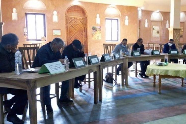 “تجويد العرض الصحي” محور اجتماع بدمنات