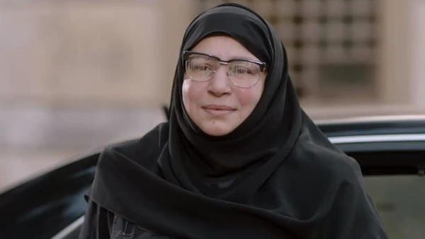 تواجه المرض الخبيث في صمت!.. عائلة عبلة كامل غاضبة للغاية