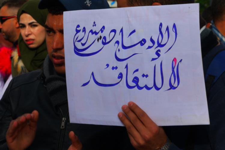 حبل التوتر بين وزير التربية والنقابات يخنق قطاع التعليم بالمغرب