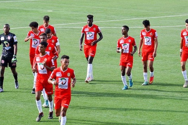 أخنوش يدعّم حسنية أكادير بمليار و590 مليون