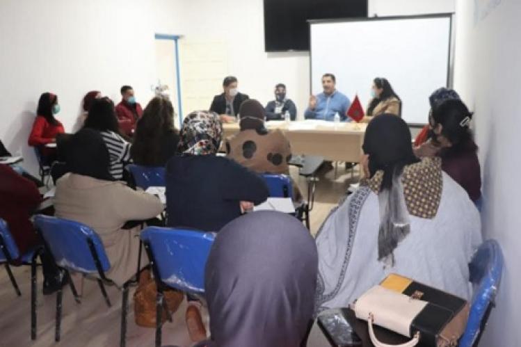 أطباء وصيادلة يناقشون “لقاح كورونا” ببني ملال