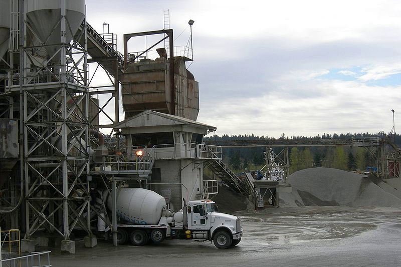 الوباء يكبح الإسمنت ويخدم قروض العقار بالمغرب