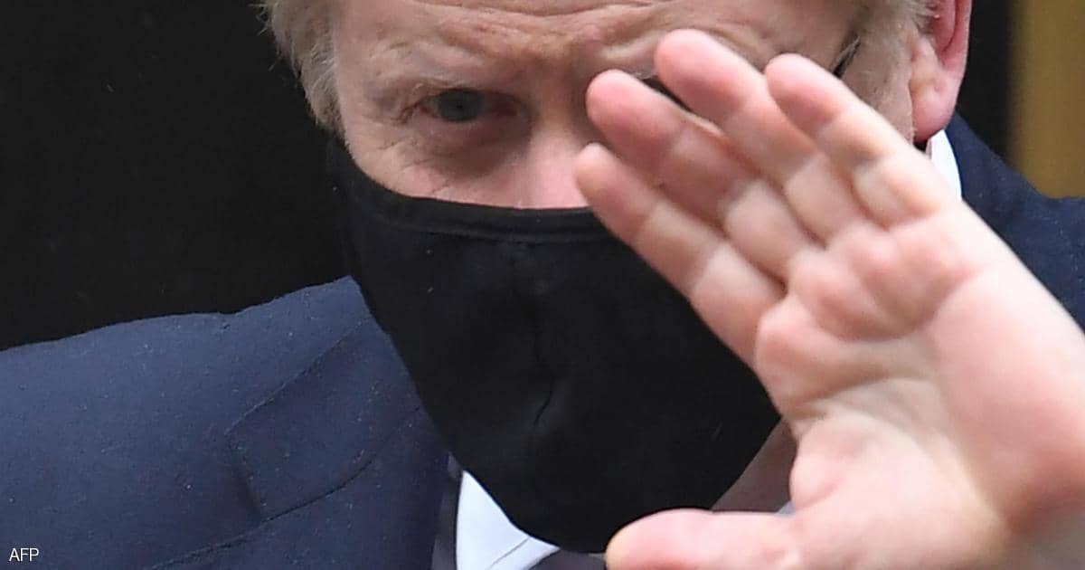 بريطانيا.. اجتماع طارئ لـ”الكوبرا” بشأن سلالة كورونا الجديدة