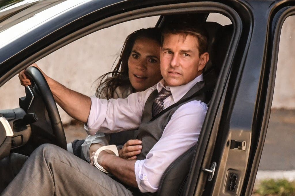 تسجيل صوتي مسرب.. توم كروز غاضب جداً ويهدد بطرد فريقه