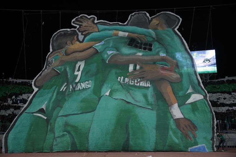 تفاصيل إهداء الجامعة شقّة سكنية للاعب الرجاء