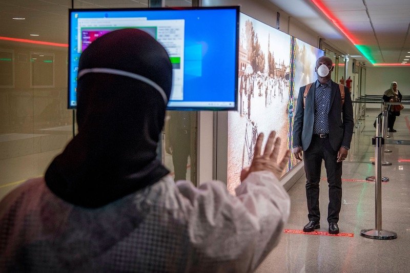 رصيف الصحافة: السلالة الجديدة لـ”كورونا” تستنفر مطاري مراكش وأكادير