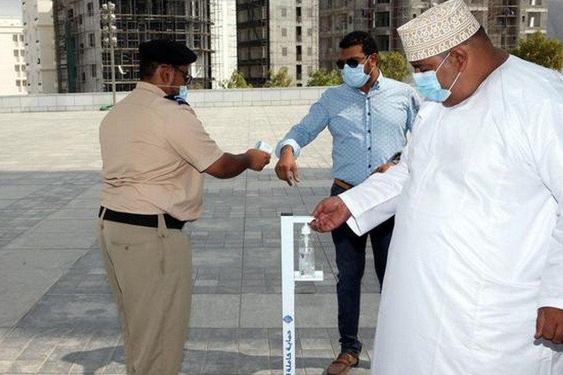 سلطنة عمان تفتح ورش إصلاح الدعم الحكومي في يناير