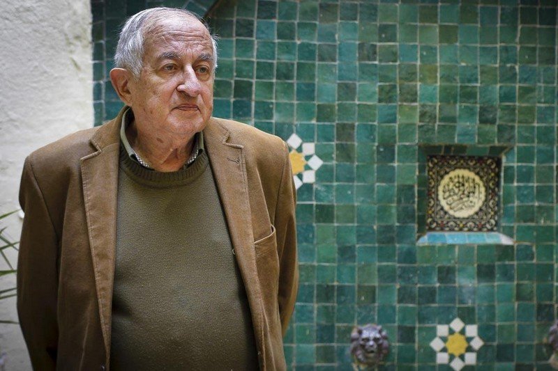 “غويتيسولو” يختفي من “سور المعكازين” ويظهر في “منارة مراكش”