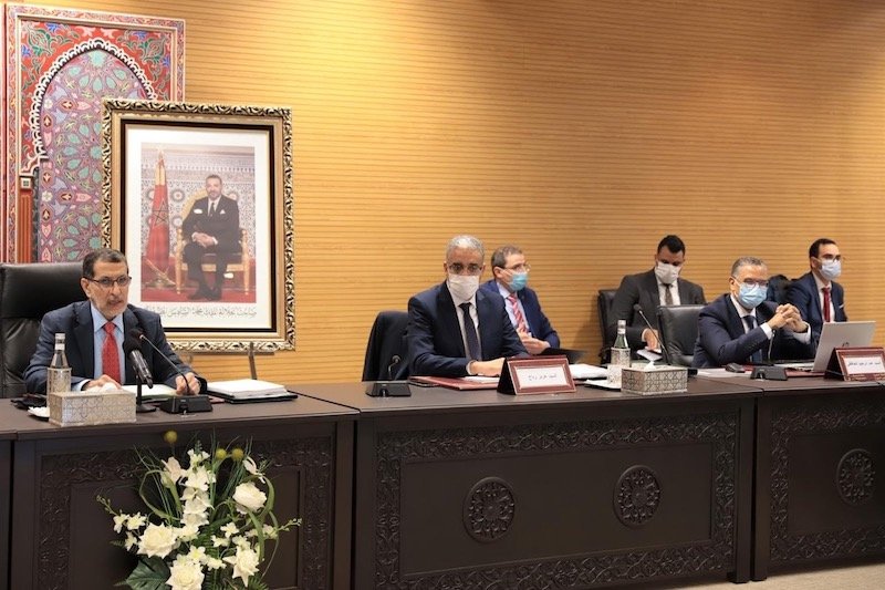 مكتب الماء والكهرباء يعبر “أزمة كورونا” بسلام