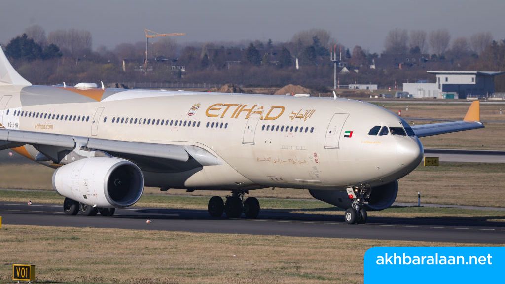 أبوظبي تضيف السعودية وقطر إلى ”القائمة الخضراء“: القادمون من هناك لن يخضعوا للحجر الصحي