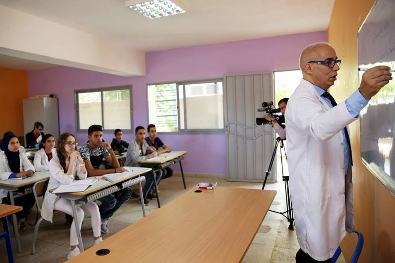 أساتذة مادة الرياضيات يطالبون ببرنامج استعجالي