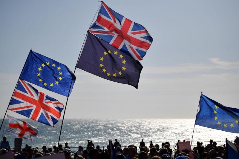 إبنوعتيق يقارب “بريكسيت” في سياق عقود من العلاقات الأوروبية الصعبة