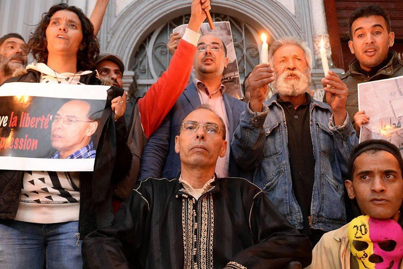 ابتدائية الرباط تفرج عن أحكام قضية “المعطي منجب والنشطاء الستة”