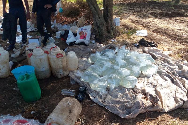 الأمن يداهم ورشة لإعداد “ماحيا” بالفقيه بن صالح