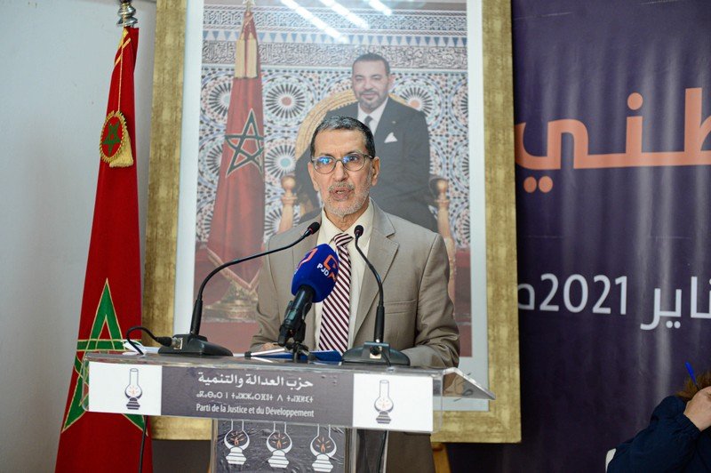 العثماني يرفع 3 لاءات .. الصدام مع الملكية وانقسام الحزب وترك الإصلاح