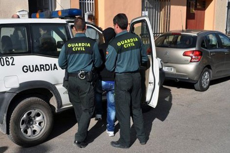 تفكيك شبكة تهريب دولي للمخدرات تضم مغاربة