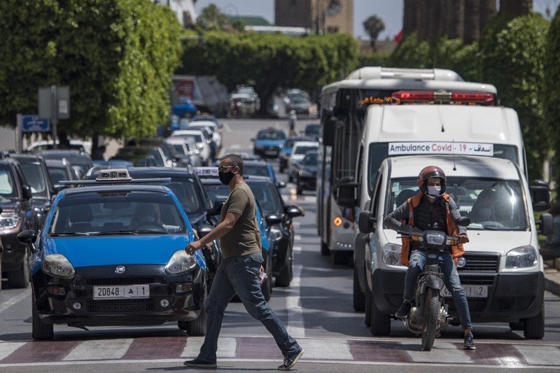 تنامي حوادث السير في المدن يستدعي مطلب إحياء “غرامة الراجلين”