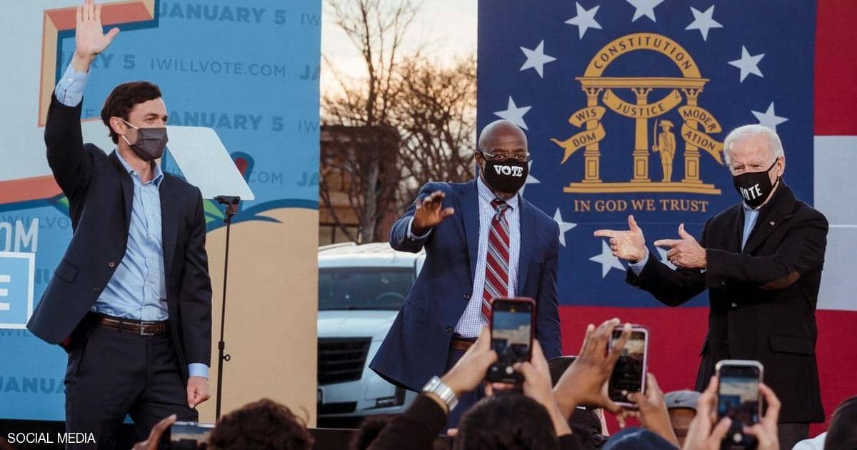 جورجيا أصبحت “زرقاء”.. الديمقراطيون يعلنون انتزاع المقعدين