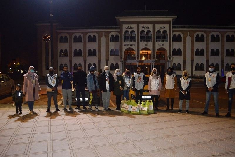 “حملة تدفئة” تدعم الأشخاص بدون مأوى في سطات