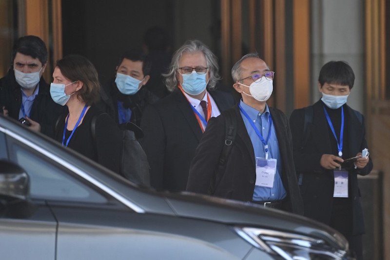 خبراء منظمة الصحة العالمية يدشنون التحقيق الميداني بشأن “كورونا ووهان”