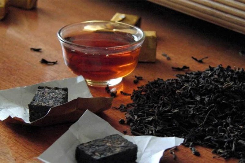 دراسة: الشاي الأسود يقضي على كورونا في اللعاب