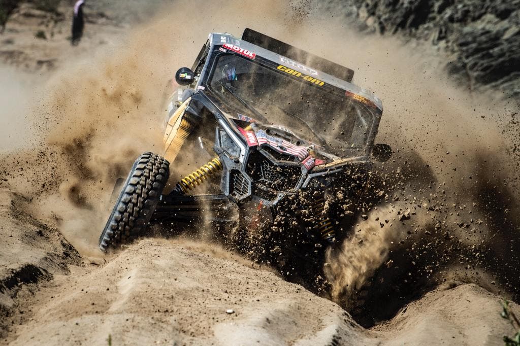 رالي داكار: السعودي ابن سعيدان يقتحم المراكز الخمس الأولى