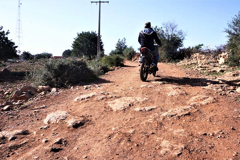 رداءة طريق تعزل آيت سعيد ويشو بإقليم بني ملال