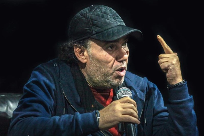 زروال: مسرحية “الفاميلة” تقتحم بيت أسرة مغربية في الطوارئ الصحية