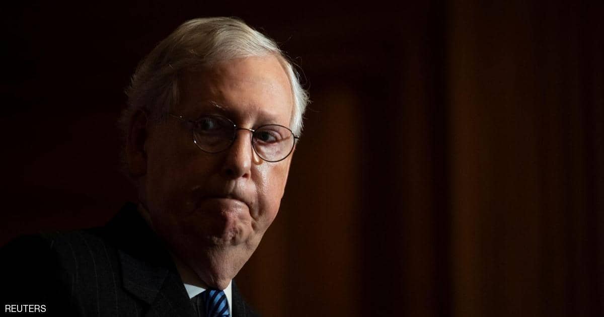 زعيم الجمهوريين في الشيوخ لا يستبعد التصويت على عزل ترامب