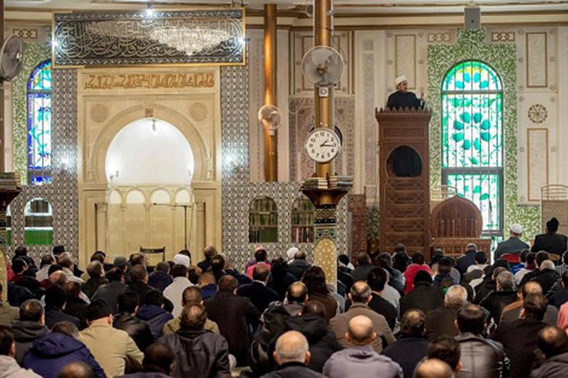 عامر ينفي تدخل المغرب في تدبير المساجد ببلجيكا