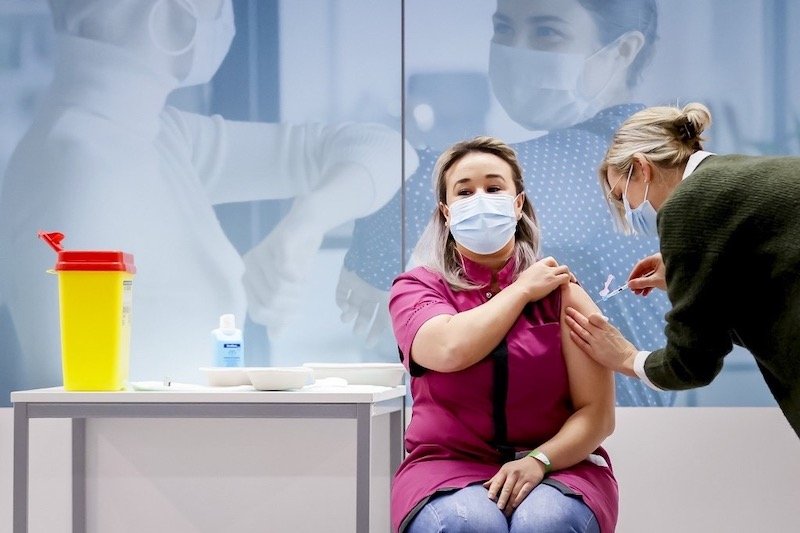 قنصلية “دينبوش” تثمن مبادرة القادري في هولندا