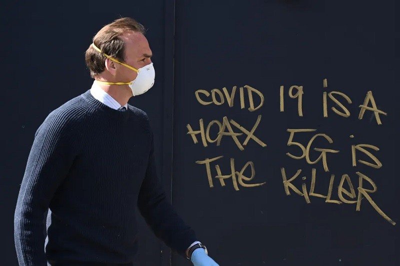 “كوفيد-19” والأفكار الخرافية .. العلم يحطّم “صنم” نظريات المؤامرة