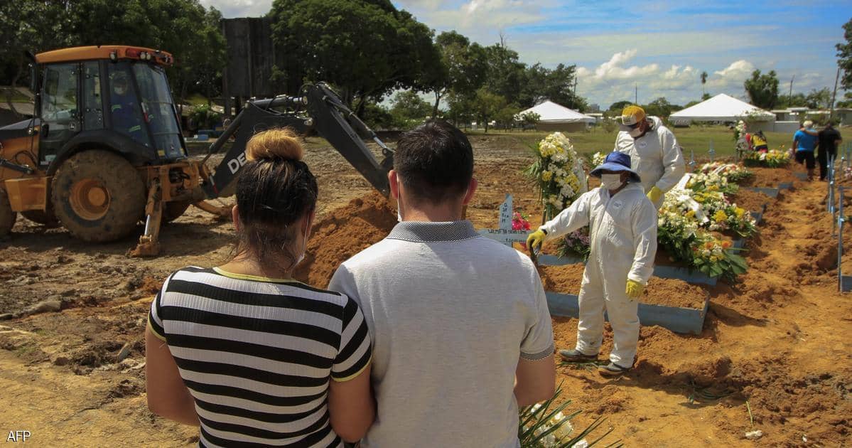 مأساة بلدة صغيرة.. كورونا يخطف 7 أشخاص في 60 دقيقة