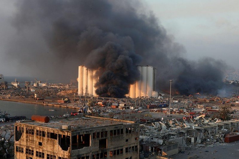 مرفأ بيروت يحتفظ بمواد كيماوية سامة دون حماية